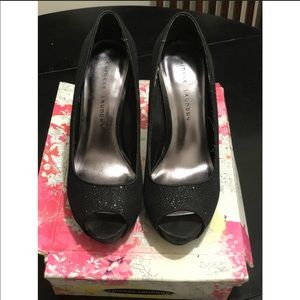 Chinese Laundry Hey There Open toe pumps